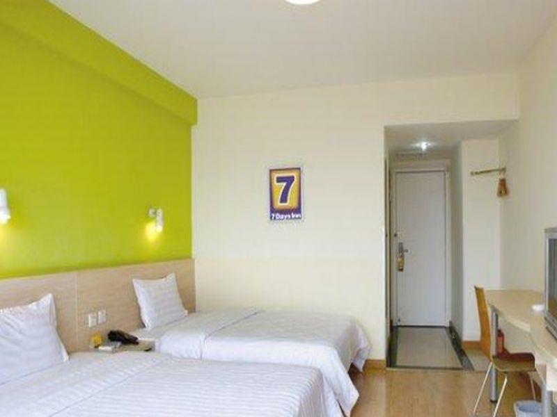 Greentree Inn Zhejiang Jinhua Yiwu International Trade City Changchun Street Shell Hotel Dış mekan fotoğraf