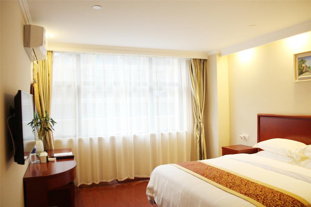 Greentree Inn Zhejiang Jinhua Yiwu International Trade City Changchun Street Shell Hotel Dış mekan fotoğraf